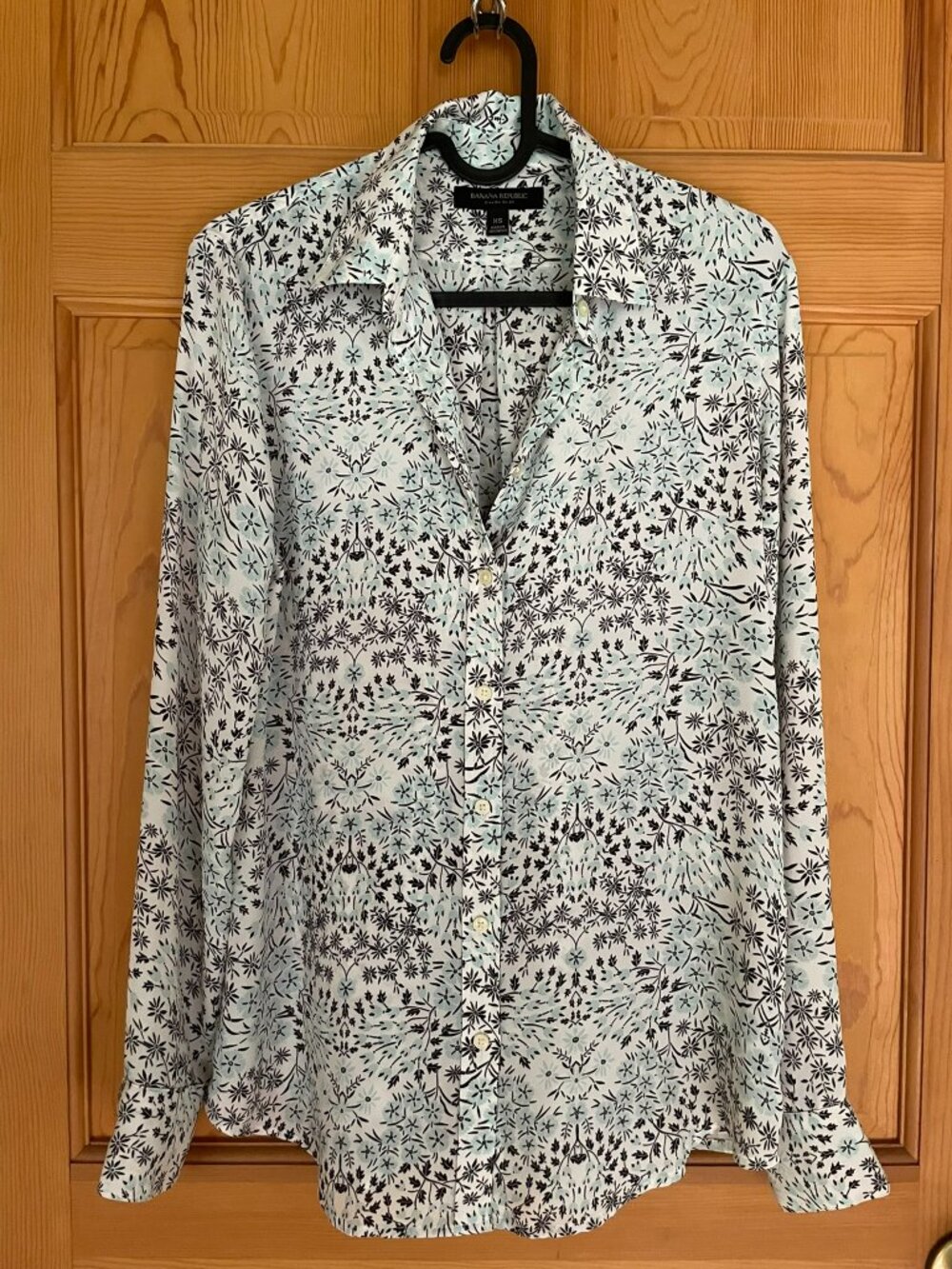 Banana Republic button-up shirt